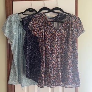 Short sleeve blouses